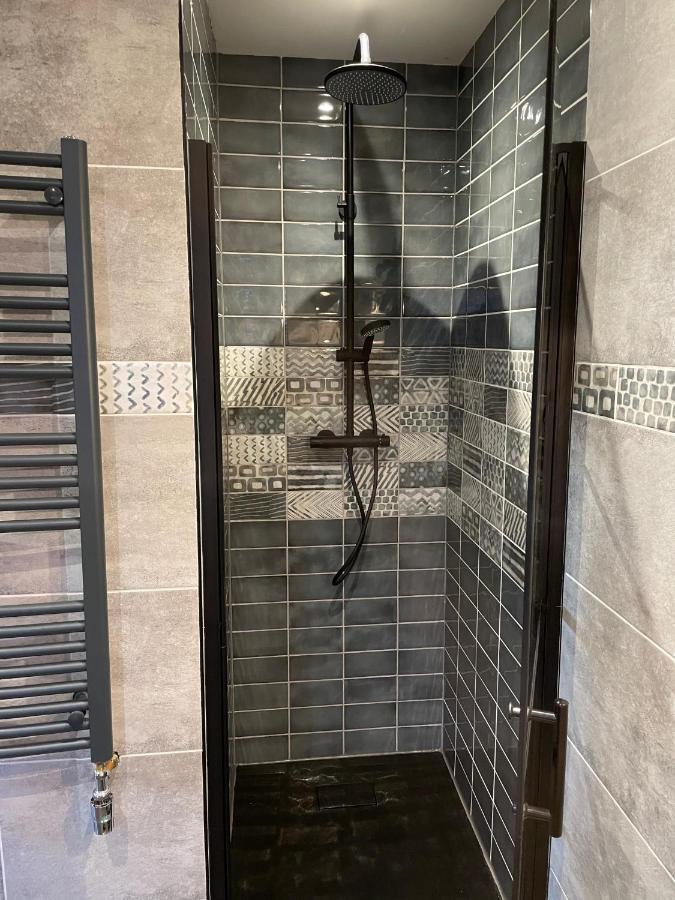 De Heerlykheid Wemeldinge, Vlak Bij Strand En Bos, Ruime Vakantiewoning Met Eigen Patio In De Karakteristieke Dorpsstraat المظهر الخارجي الصورة