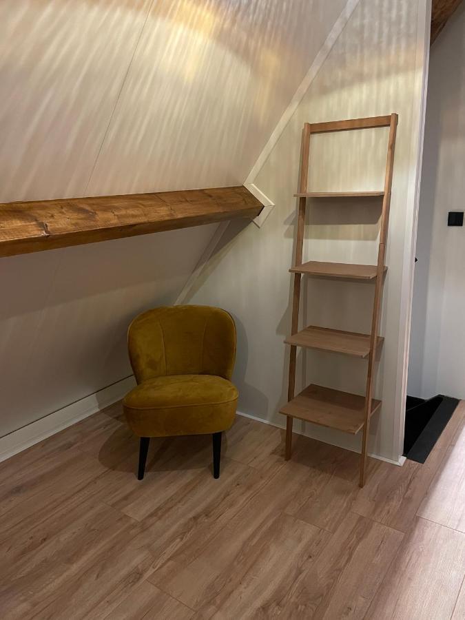 De Heerlykheid Wemeldinge, Vlak Bij Strand En Bos, Ruime Vakantiewoning Met Eigen Patio In De Karakteristieke Dorpsstraat المظهر الخارجي الصورة